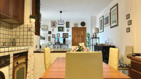 N290 - Numana, ampio trilocale con terrazzo vista mare